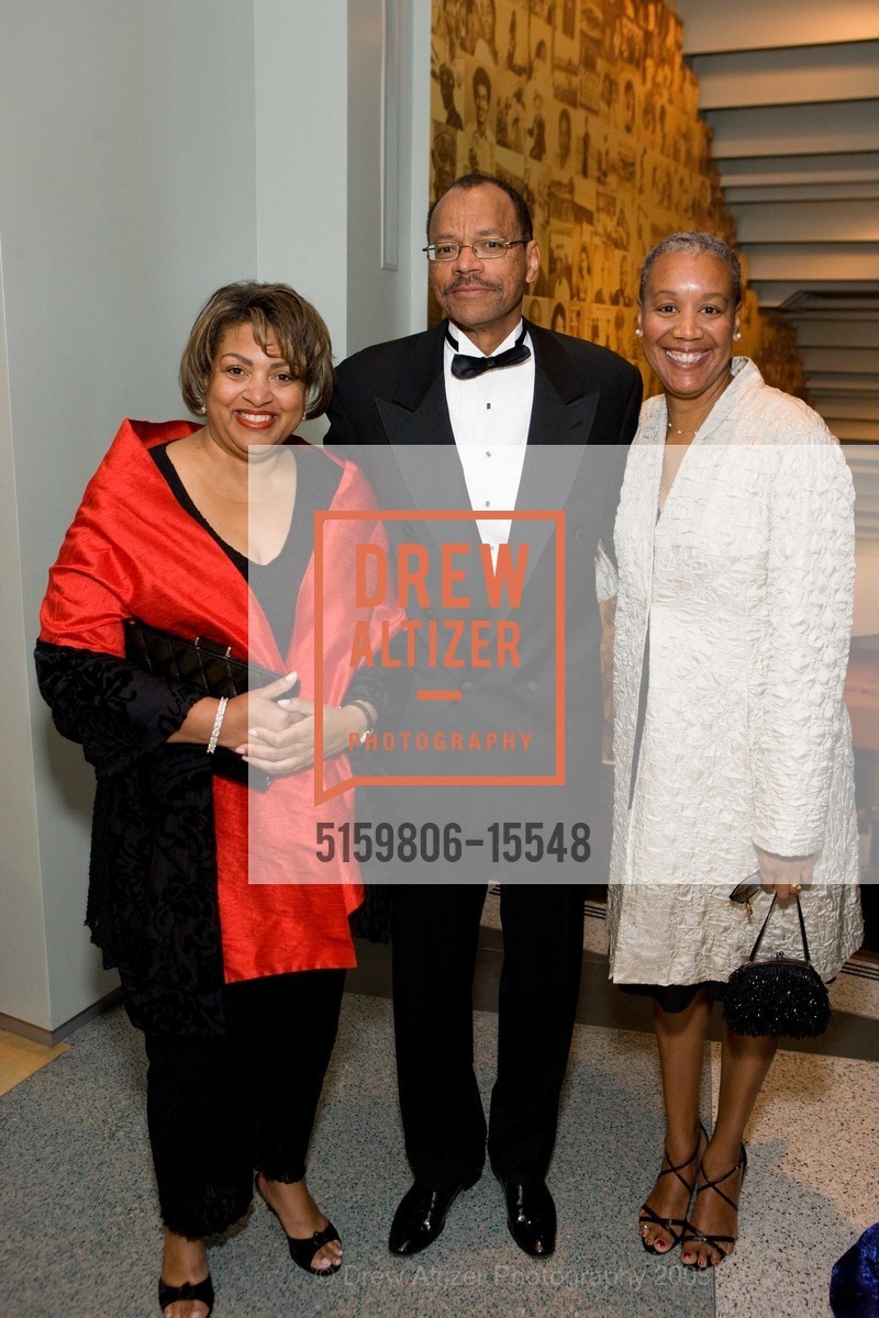 Hollis Sutgrey, Vincent McCarley, Patrice McCarley, MoAD hosts Celebration & Vision 2008 Gala Soiree, US, October 19th, 2008, Photo #5159806-15548 Hollis Sutgrey, Vincent McCarley, Patrice McCarley, Photo #5159806-15548