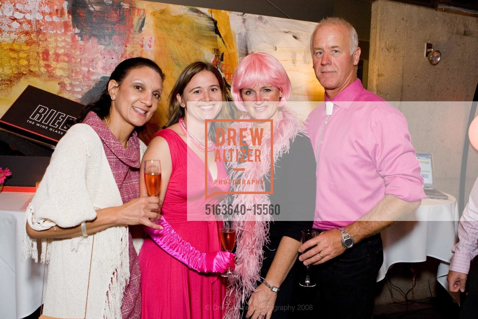 Lisa Pavageau, Laura Abbott, Heidi Barrett, Bo Barrett, Chandon's Annual PINK Party Benefiting Queen of The Valley, US, October 4th, 2008, Photo #5163640-15560 Lisa Pavageau, Laura Abbott, Heidi Barrett, Bo Barrett, Photo #5163640-15560