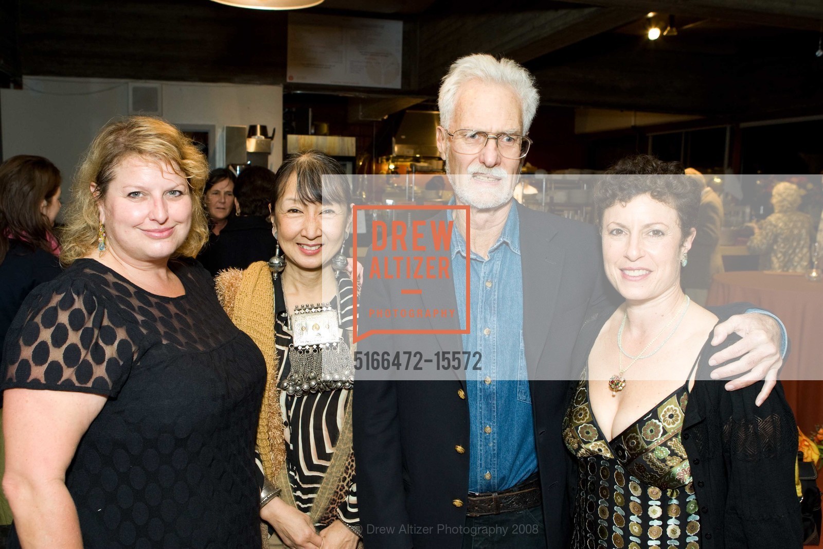 Heather Stone, Lin Willis, James Willis, Allison Stone, SFAI Premieres "THE COLLECTOR: ALLAN STONE'S LIFE IN ART", US, November 10th, 2008, Photo #5166472-15572 Heather Stone, Lin Willis, James Willis, Allison Stone, Photo #5166472-15572