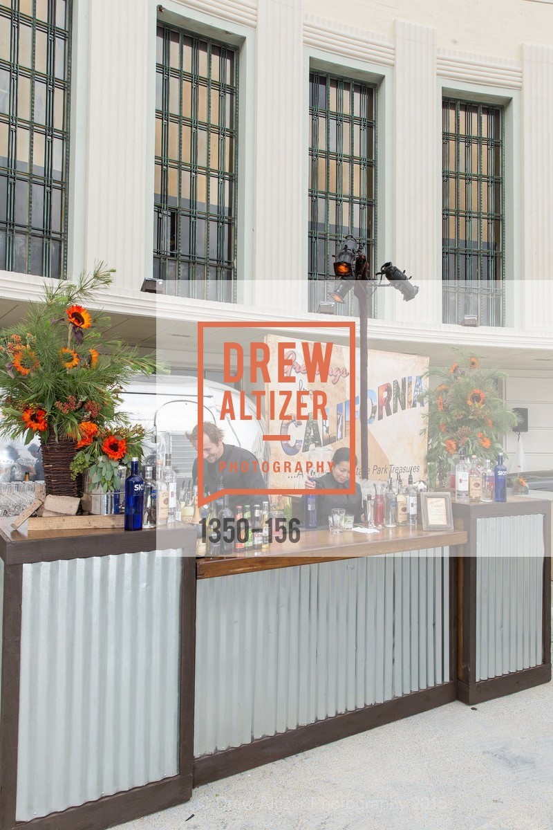 Atmosphere, California State Parks Foundation's GOLDEN POPPY AWARDS, Treasure Island Building One. 1 Avenue of the Palms, June 5th, 2015,Drew Altizer, Drew Altizer Photography, full-service agency, private events, San Francisco photographer, photographer california