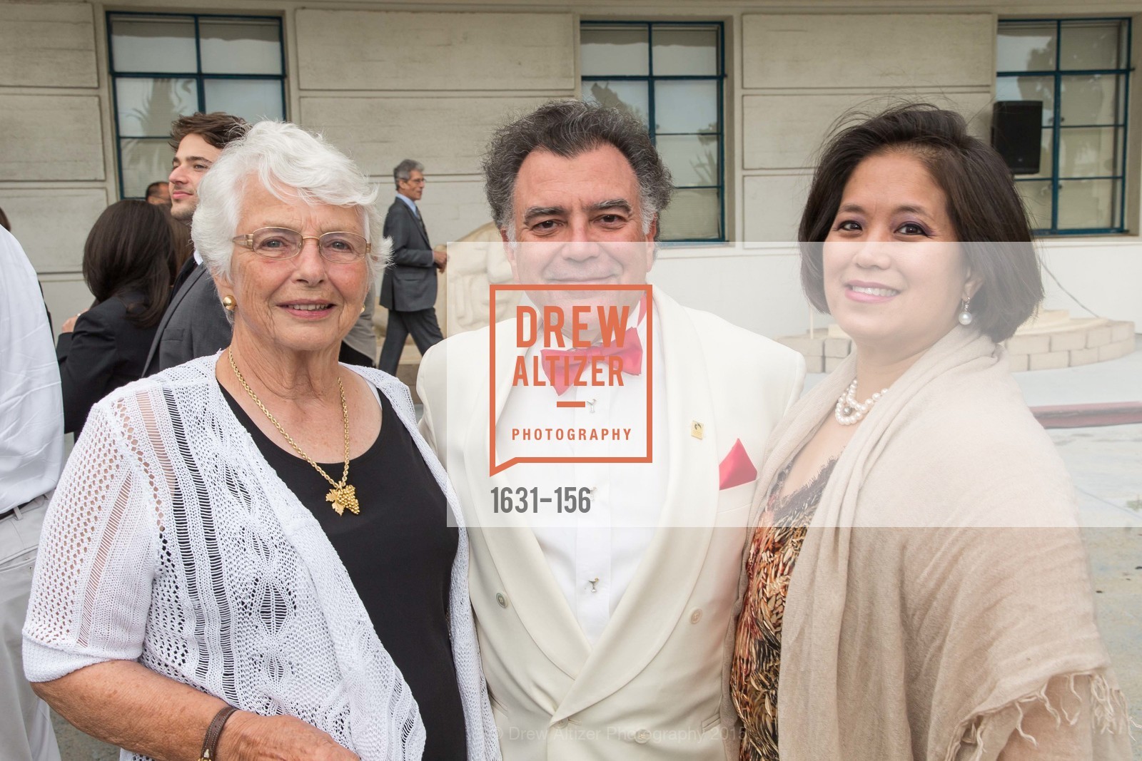 Gail Kautz, Dave Mandelkern, Virginia Chang Kiraly, Gucci & Vogue Dinner, Treasure Island Building One. 1 Avenue of the Palms, June 5th, 2015, Photo #1631-156 Gail Kautz, Dave Mandelkern, Virginia Chang Kiraly, Photo #1631-156
