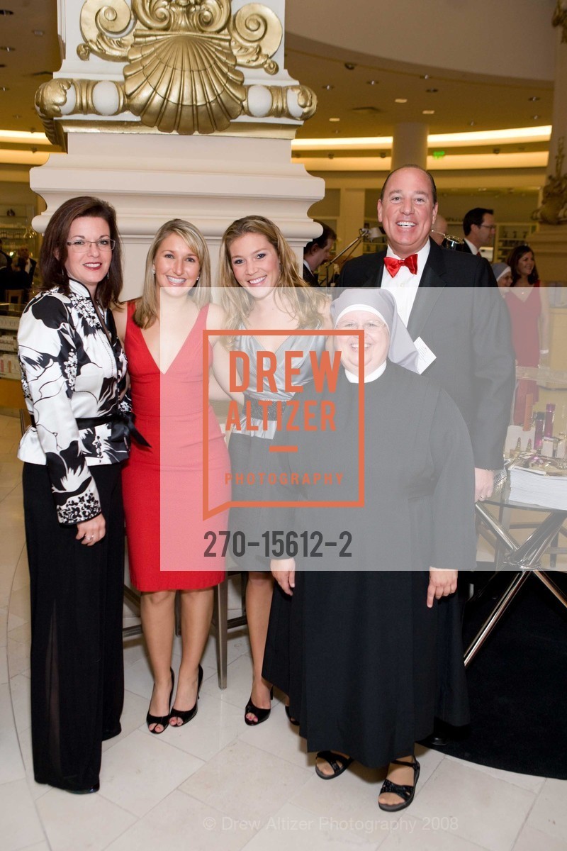 Gina Passanisi, KJ Galentine, Jennifer Passanisi, Tony Passanisi, Sister Caroline, RED TIE GALA benefits the Little Sisters of the Poor, US, November 10th, 2008, Photo #270-15612-2 Gina Passanisi, KJ Galentine, Jennifer Passanisi, Tony Passanisi, Sister Caroline, Photo #270-15612-2