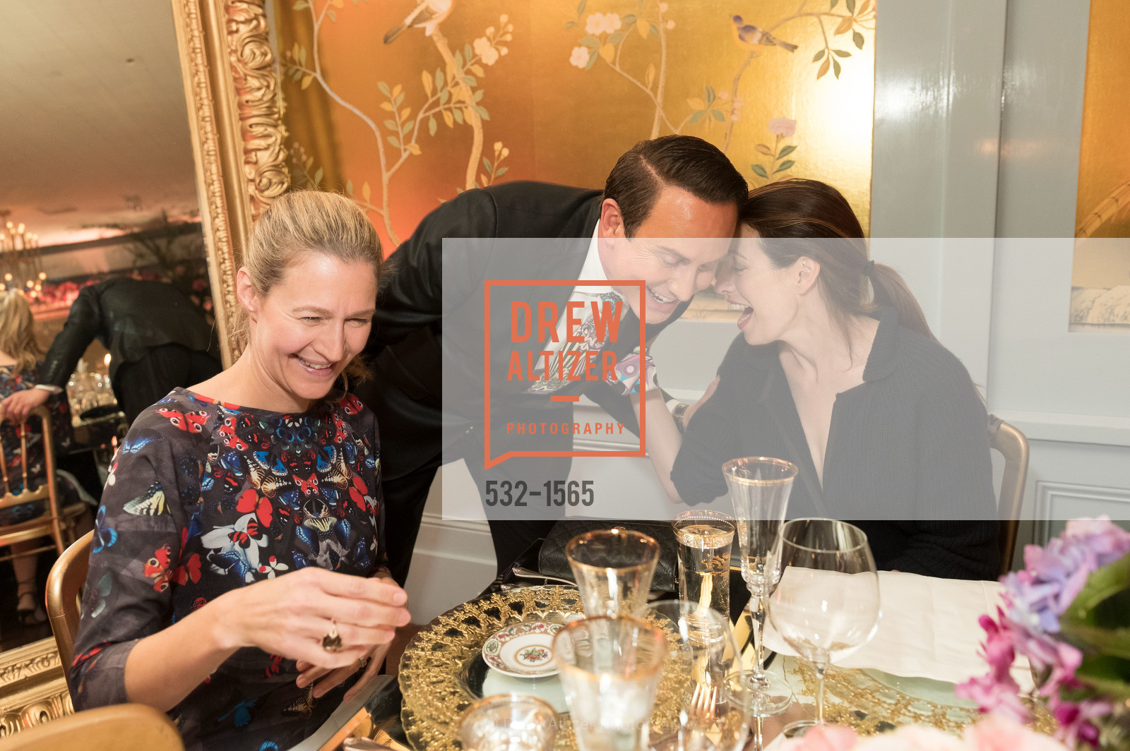 Nina Stanford, Joel Goodrich, Shannon Getty, Nikita Kahn, Joel Goodrich and Mary Gonsalves Kinney host a Private Dinner at Park Tavern, Park Tavern. 2525 Van Ness St, Photo #532-1565 Nina Stanford, Joel Goodrich, Shannon Getty, Photo #532-1565