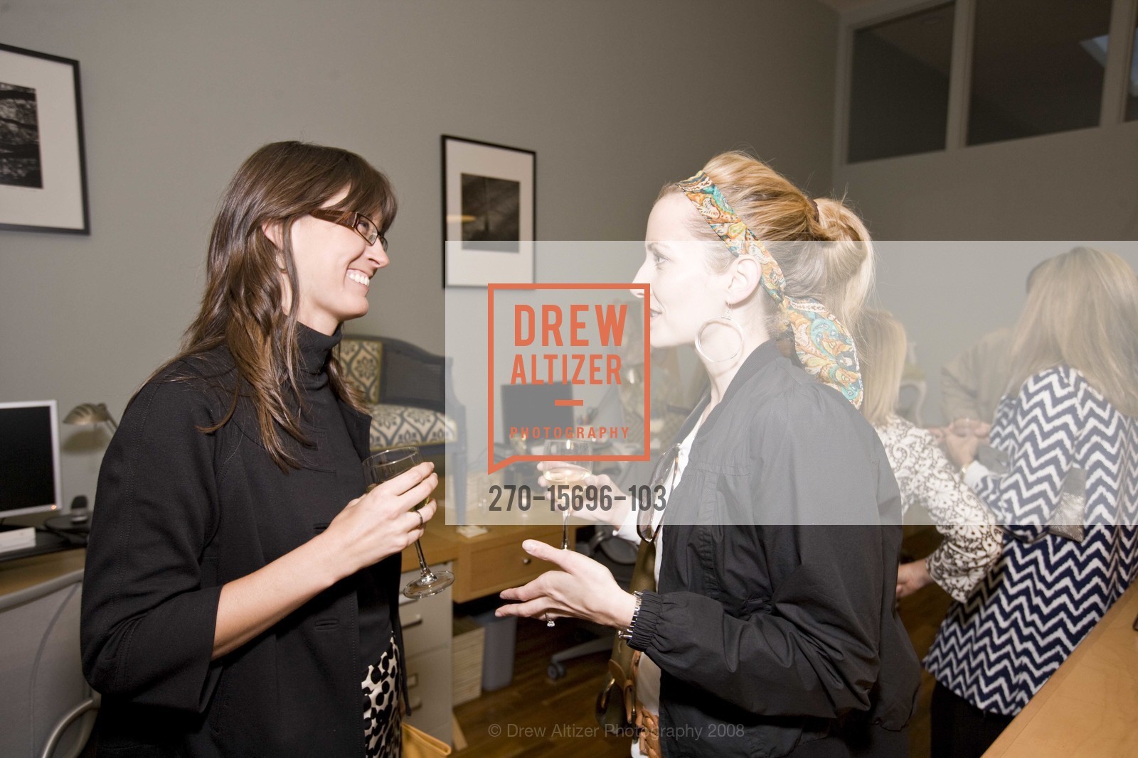Julie Baker, Katie Swartzwelder, Photo #270-15696-103