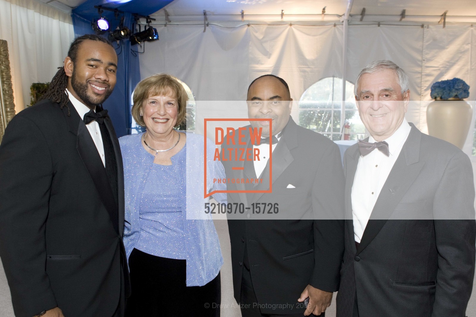 Marcus Jackson, Gail Crossley, James Harris, Hal Mooz, Courtney B. Vance and Melinda Doolittle Headline Boys & Girls Club of the Peninsula 50th Anniversary Gala, US, October 26th, 2008, Photo #5210970-15726 Marcus Jackson, Gail Crossley, James Harris, Hal Mooz, Photo #5210970-15726