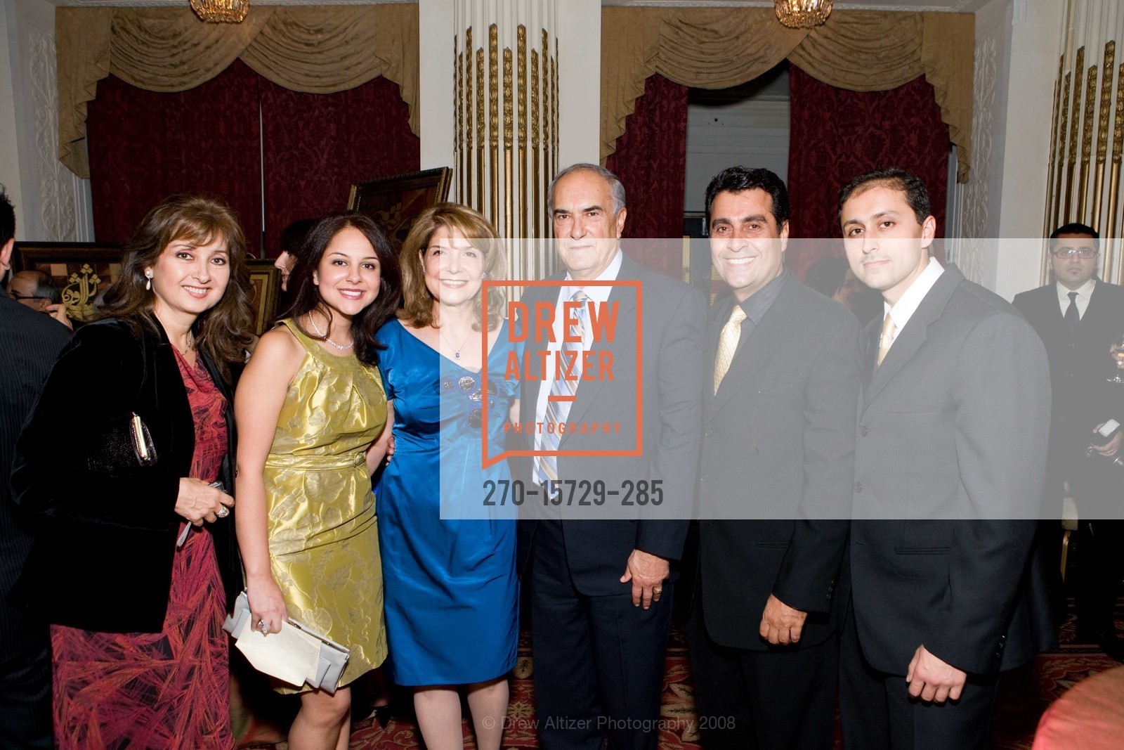 Simin Malek, Lily Sarafan, Fay Ehsan, Hassan Ehsan, Mo Rastegar, Amir Ghorbani, Photo #270-15729-285