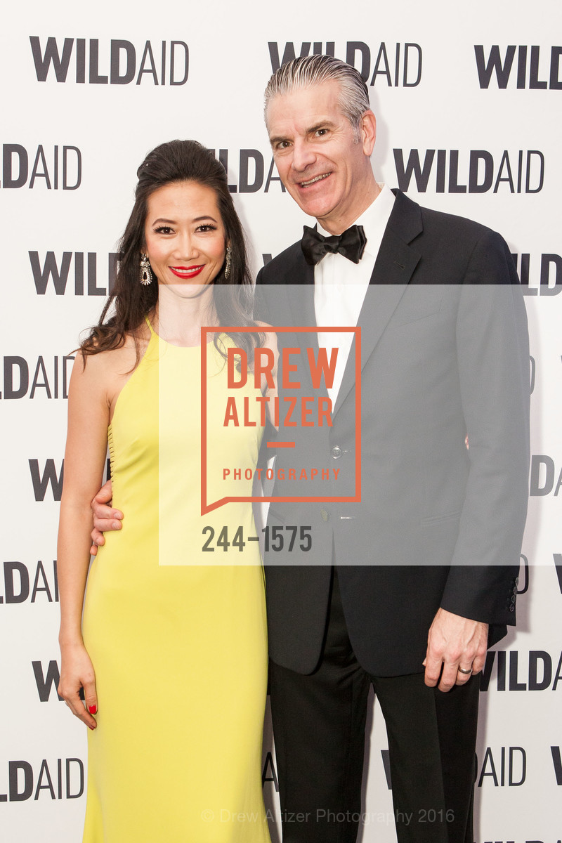 Stephanie Zheng, Chris Cooper, Photo #244-1575
