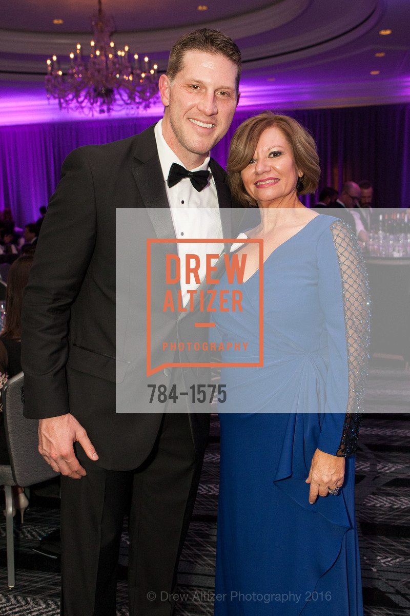 Howard Wolfson, Marylee Rogers, WildAid's "An Evening Under the Sea" Gala, The Ritz Carlton, November 12th, 2016, Photo #784-1575 Howard Wolfson, Marylee Rogers, Photo #784-1575