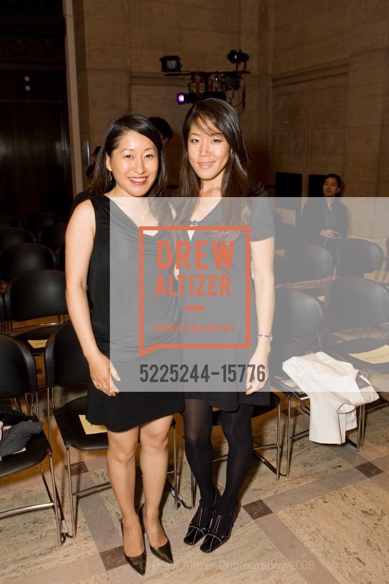 Ji Yoon Chung, Sunny Lee, Korean Arts and Cultural Committee of the Asian Art Museum hosts fashion show at the Asian Art Museum of Korean Hanboks, US, October 10th, 2008, Photo #5225244-15776 Ji Yoon Chung, Sunny Lee, Photo #5225244-15776