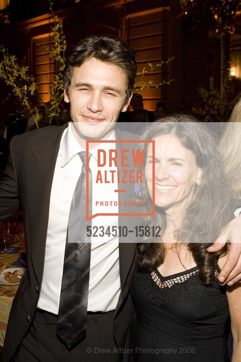 James Franco, Becky Franco, MILK Premieres at the Castro Theater, US, October 28th, 2008, Photo #5234510-15812 James Franco, Becky Franco, Photo #5234510-15812