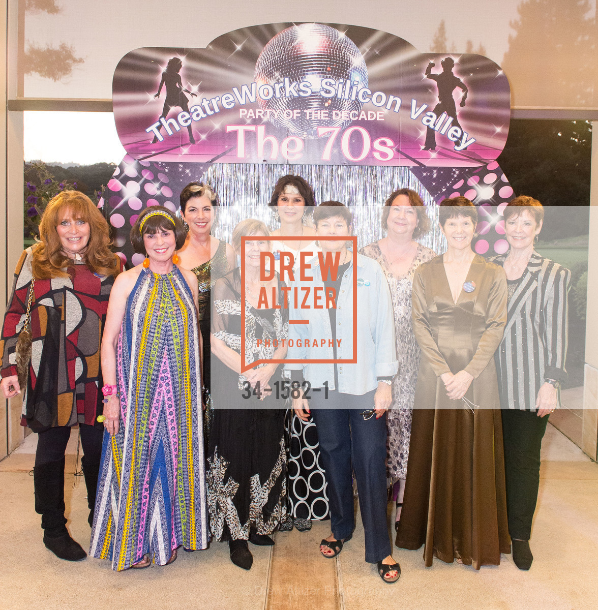 Barbara Shapiro, Anne Hambly, Gayla Lorthridge Wood, Jayne Booker, Julie Kaufman, Nancy Ginsburg Stern, Eileen Giammona, Cindy Sears, Lynn Szekely-Goode, The Party of the Decade, Palo Alto Hills Golf and Country Club. 3000 Alexis Drive, Photo #34-1582-1 Barbara Shapiro, Anne Hambly, Gayla Lorthridge Wood, Jayne Booker, Julie Kaufman, Nancy Ginsburg Stern, Eileen Giammona, Cindy Sears, Lynn Szekely-Goode, Photo #34-1582-1