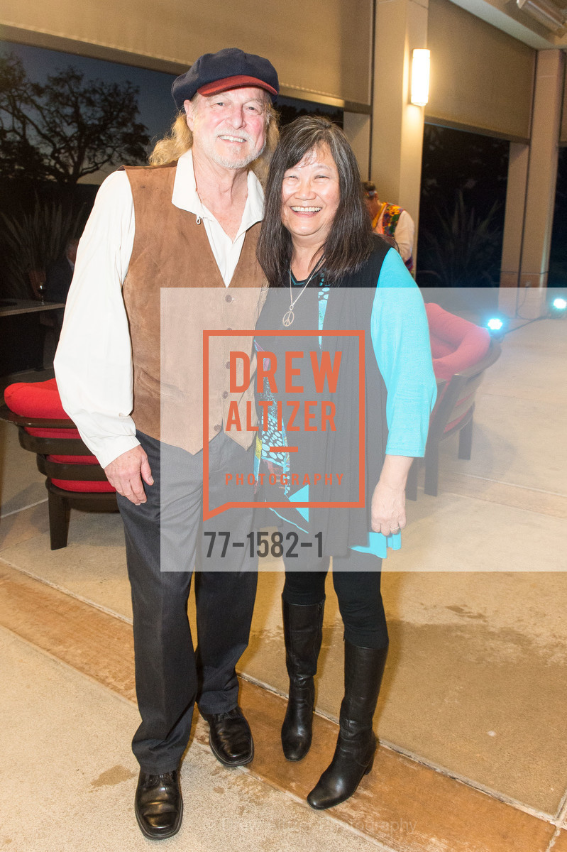 Robert Kelley, Ev Shiro, Photo #77-1582-1