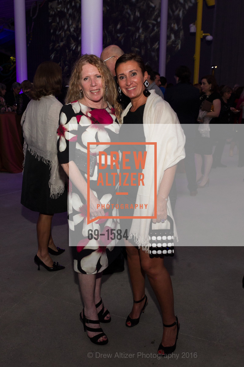 Lexann Richter, Ludovica DeAmbrogi, Director's Debut, Manetti Shrem Museum of Art. Old Davis Road at Alumni Lane, November 12th, 2016, Photo #69-1584 Lexann Richter, Ludovica DeAmbrogi, Photo #69-1584
