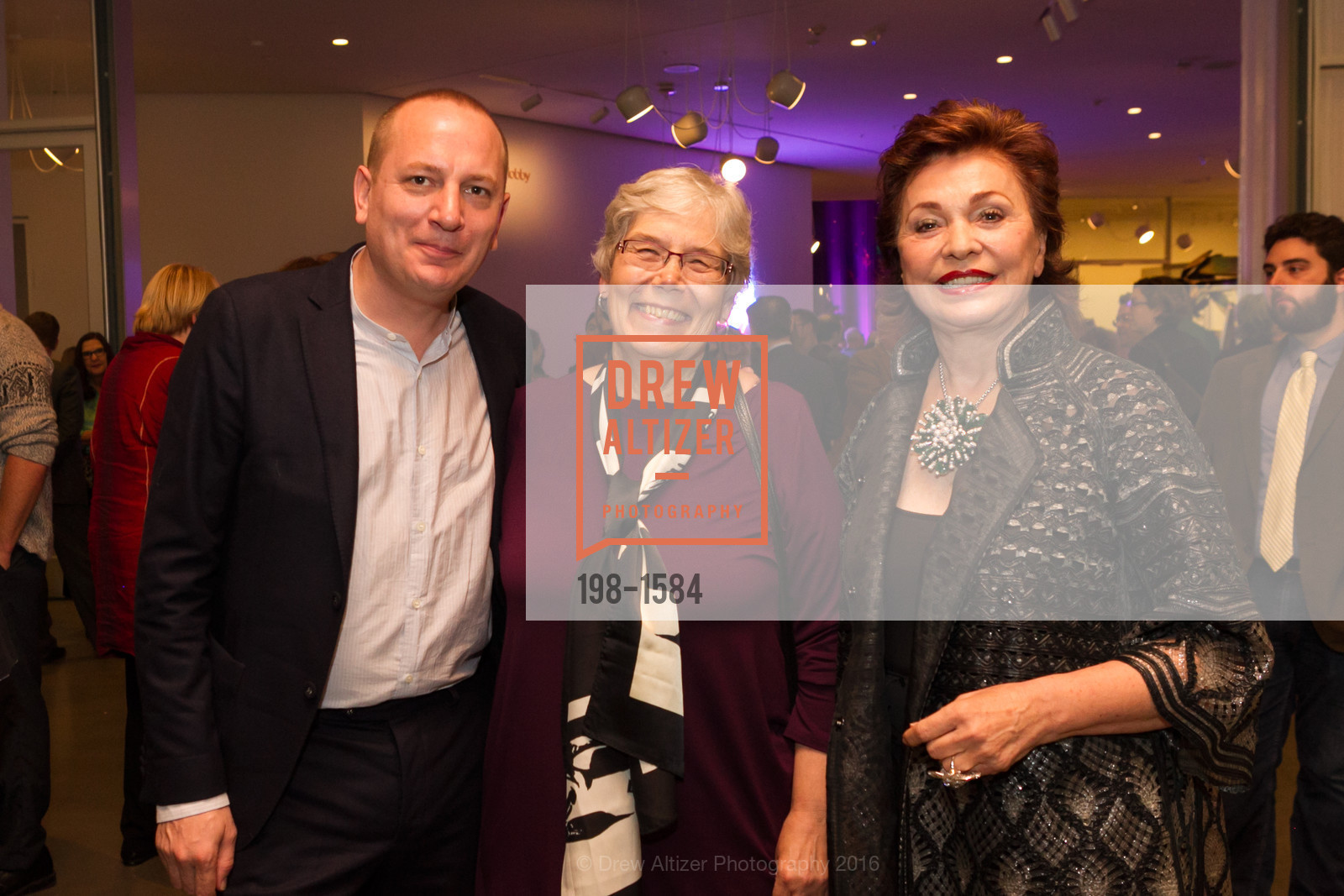 Florian Idenburg, Jessie Ann Owens, Maria Manetti Shrem, Director's Debut, Manetti Shrem Museum of Art. Old Davis Road at Alumni Lane, November 12th, 2016, Photo #198-1584 Florian Idenburg, Jessie Ann Owens, Maria Manetti Shrem, Photo #198-1584
