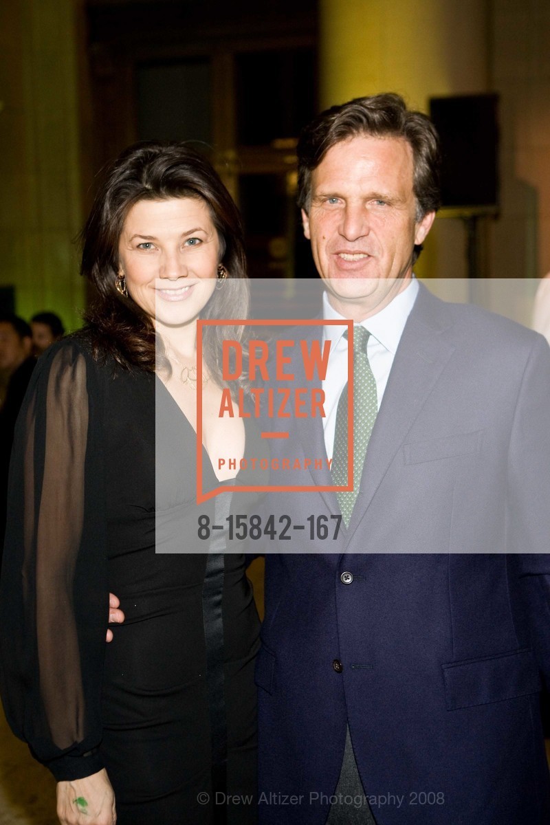 Daphne Zuniga, David Mleczko, Global Green's 4th Annual GORGEOUS & GREEN Benefit, US, December 2nd, 2008, Photo #8-15842-167 Daphne Zuniga, David Mleczko, Photo #8-15842-167