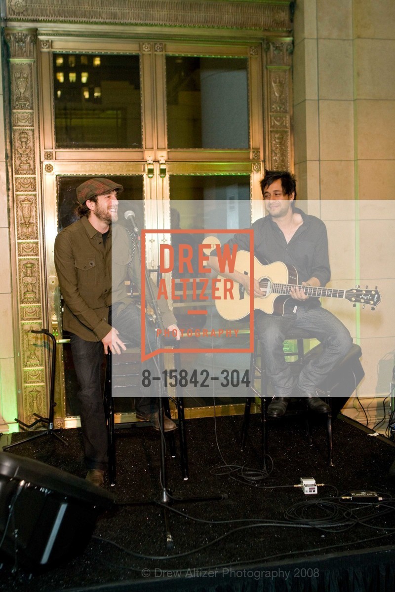 Elliott Yamin, Russell Ali, Global Green's 4th Annual GORGEOUS & GREEN Benefit, US, December 2nd, 2008, Photo #8-15842-304 Elliott Yamin, Russell Ali, Photo #8-15842-304