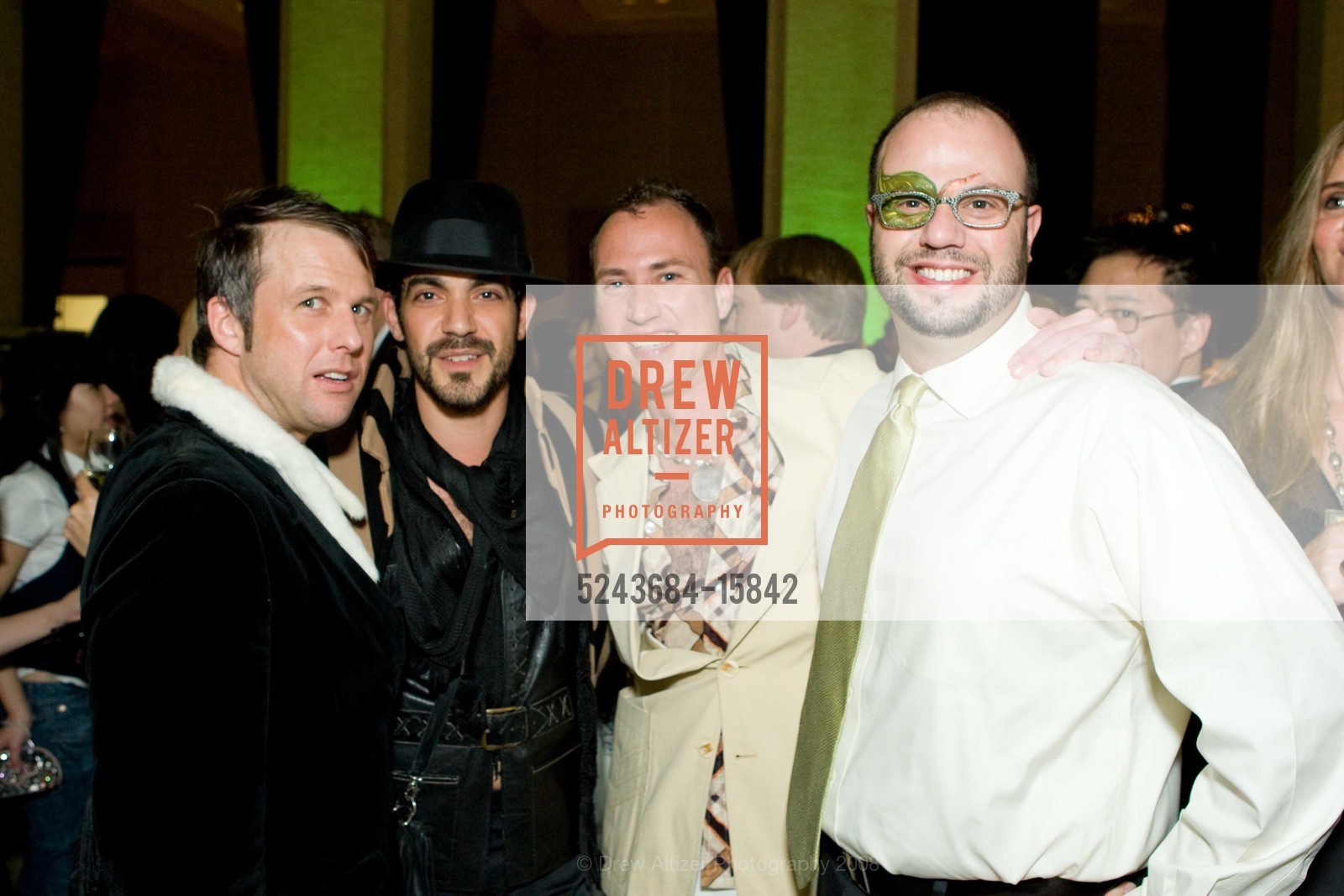 David Gorski, John Hadeed, Robert Michael, Wilson Hardcastle, Global Green's 4th Annual GORGEOUS & GREEN Benefit, US, December 2nd, 2008, Photo #5243684-15842 David Gorski, John Hadeed, Robert Michael, Wilson Hardcastle, Photo #5243684-15842