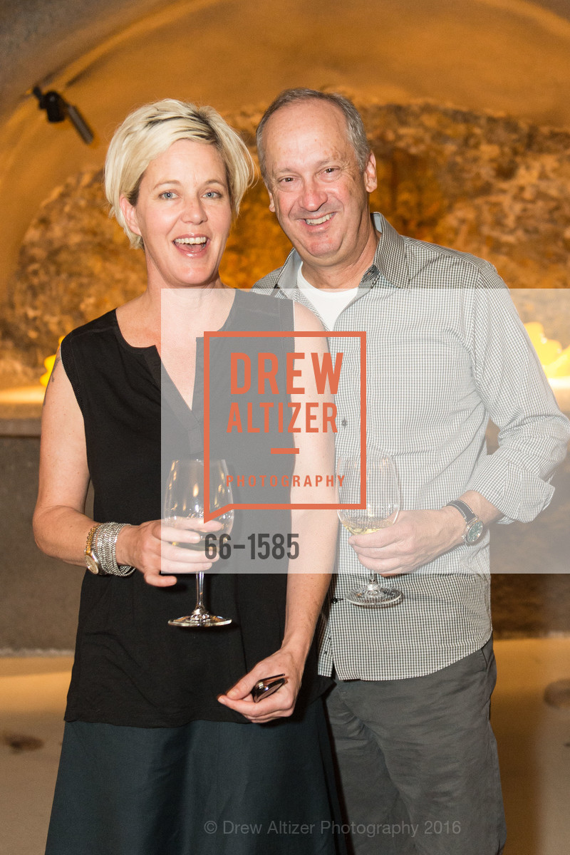 Emilie Valentine, Doug Harvill, Photo #66-1585
