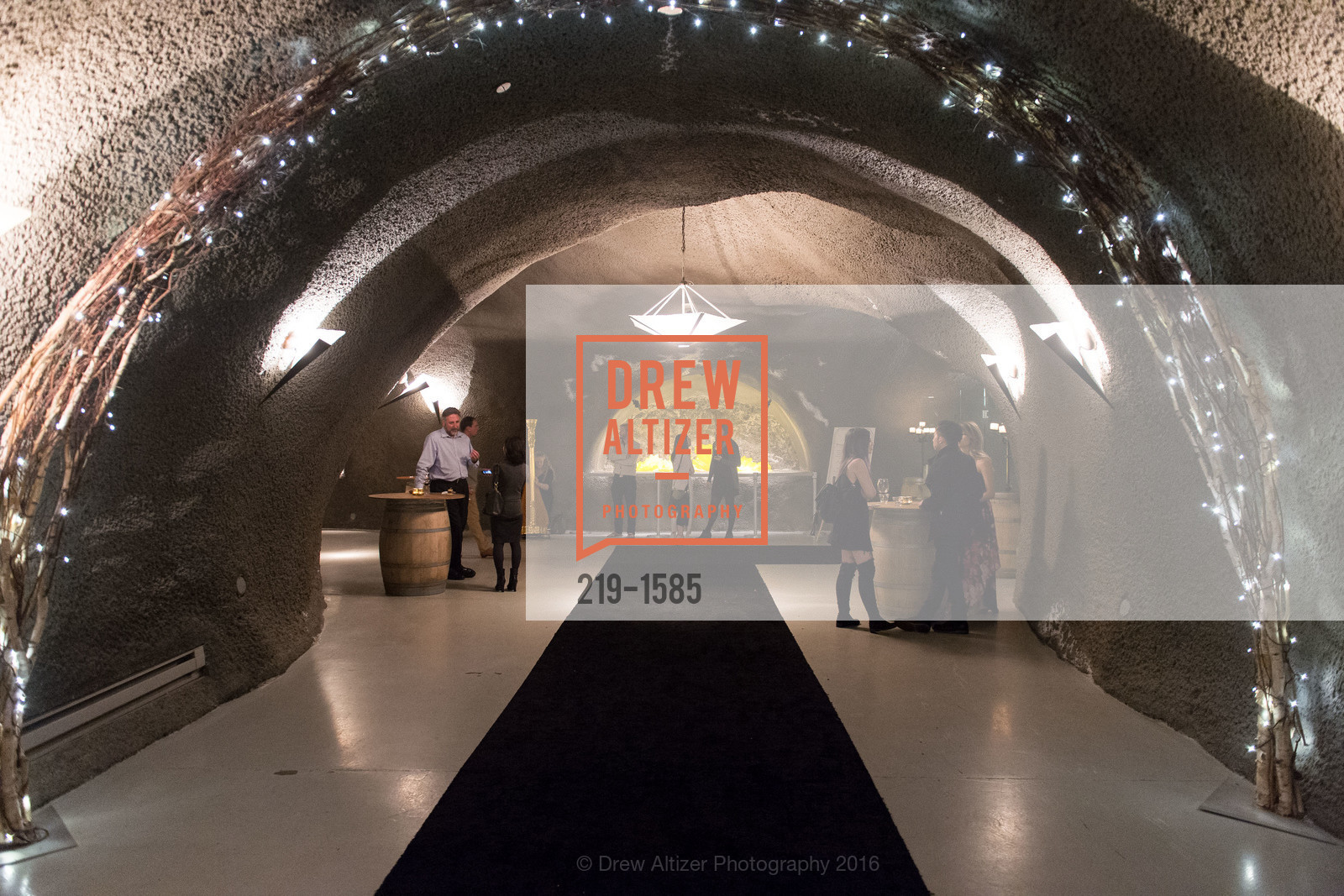 Atmosphere, Celebration Launch Cellar 47, Pine Ridge Vineyards. 5901 Silverado Trail, November 13th, 2016, Photo #219-1585 Atmosphere, Photo #219-1585