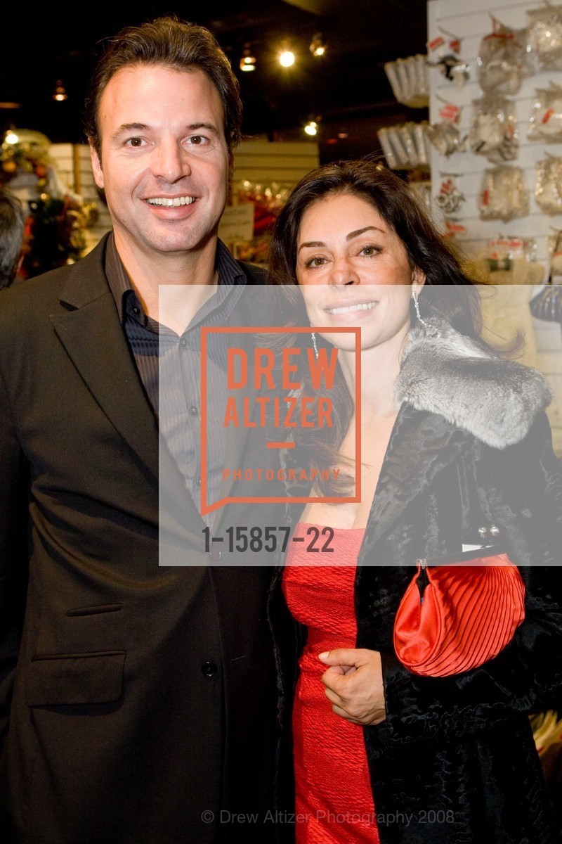 Miguel Valls, Fariba Rezvani, HELPERS Annual Holiday Benefit, US, November 14th, 2008, Photo #1-15857-22 Miguel Valls, Fariba Rezvani, Photo #1-15857-22