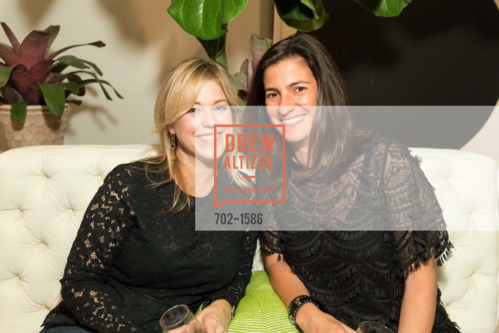 Christina Dunning, Nancy Kaye, Veronica Beard San Francisco Pop-Up Shop Launch Event, Private Residence, November 15th, 2016, Photo #702-1586 Christina Dunning, Nancy Kaye, Photo #702-1586