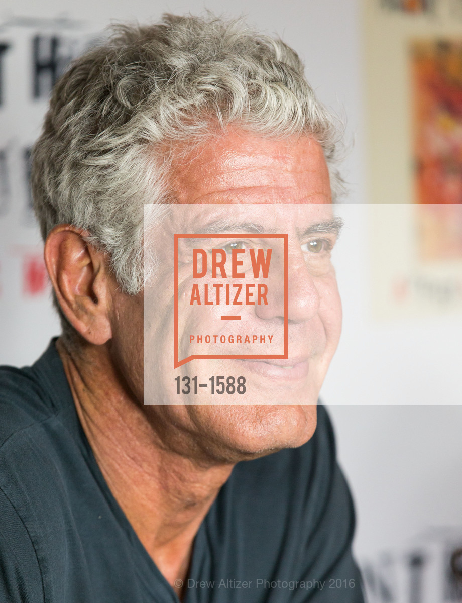 Anthony Bourdain, Photo #131-1588