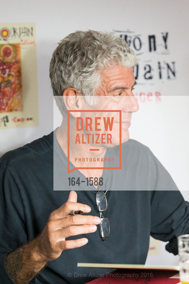Anthony Bourdain, Photo #164-1588