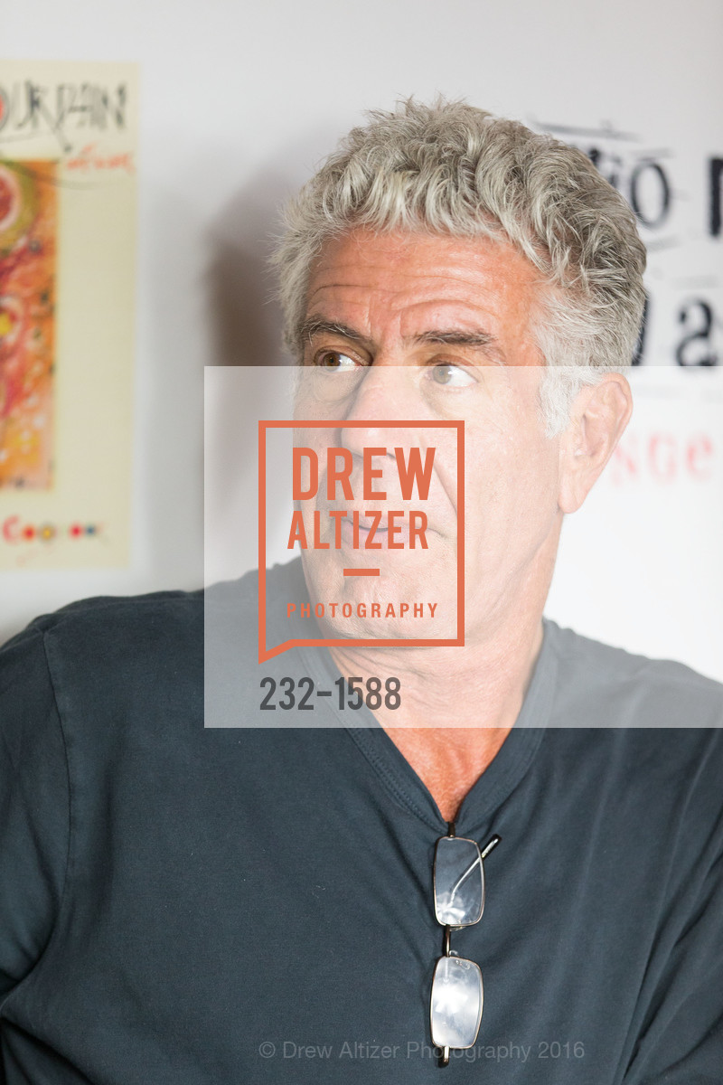 Anthony Bourdain, Tonga Room Hosts Anthony Bourdain The Hunger Tour VIP Meet & Greet, Fairmont, Tonga Room, November 16th, 2016, Photo #232-1588 Anthony Bourdain, Photo #232-1588