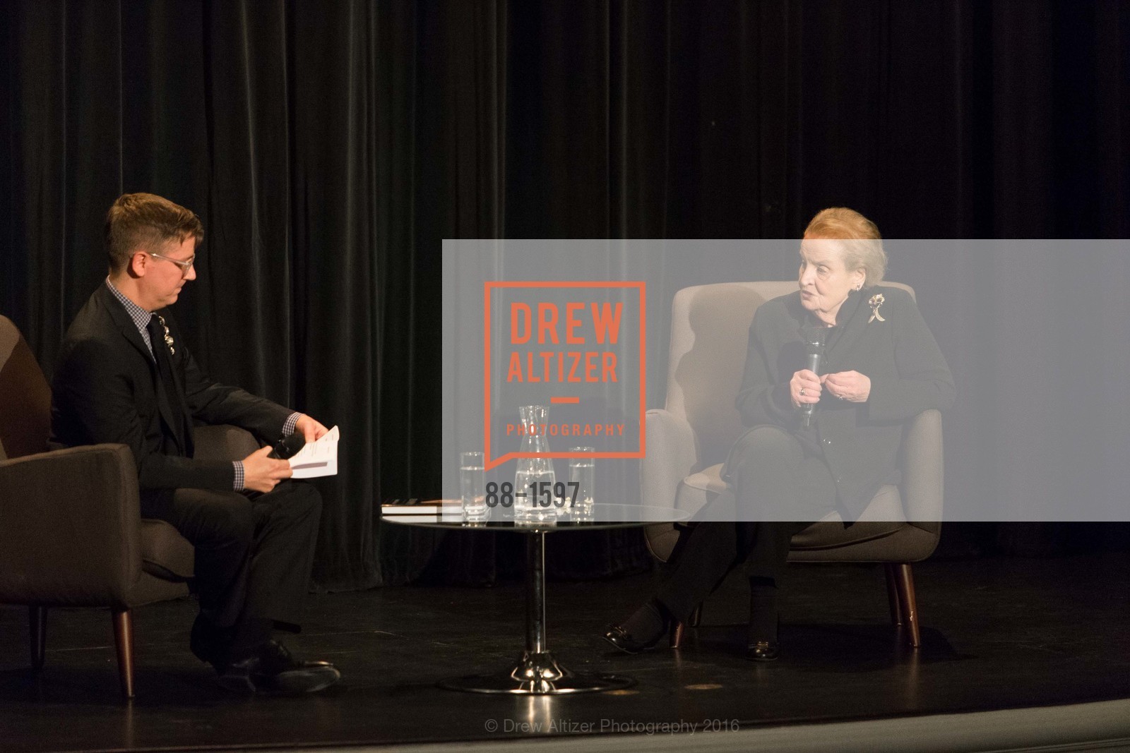 Tom DeCaigny, Madeleine Albright, Photo #88-1597