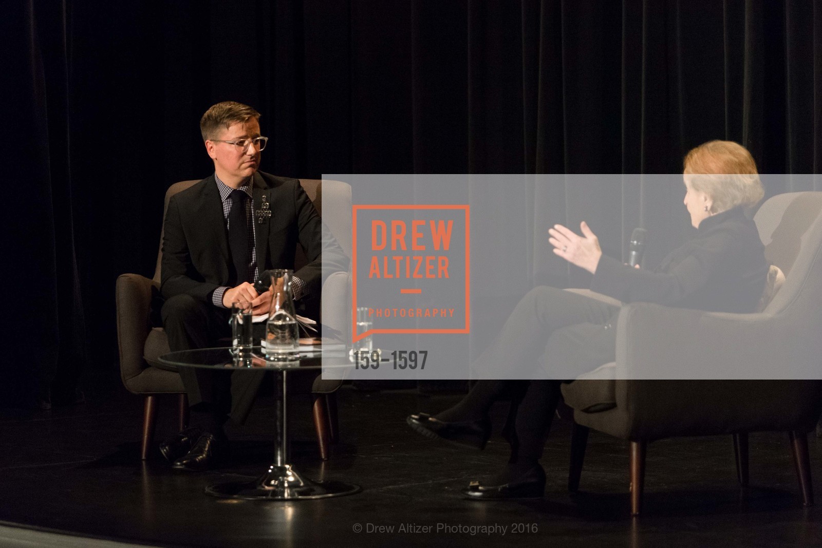 Tom DeCaigny, Madeleine Albright, A Conversation with Madeleine Albright at the Legion of Honor, Legion of Honor. 2525 Van Ness St, November 16th, 2016, Photo #159-1597 Tom DeCaigny, Madeleine Albright, Photo #159-1597