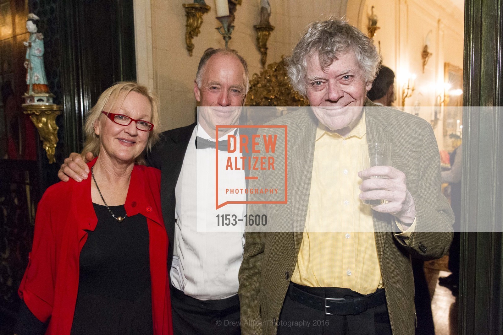 Sue Bohlin, Robert Geary, Gordon P. Getty, The Getty Family Hosts Volti SF Chamber Chorus, Private Residence. 2525 Van Ness St, November 16th, 2016, Photo #1153-1600 Sue Bohlin, Robert Geary, Gordon P. Getty, Photo #1153-1600