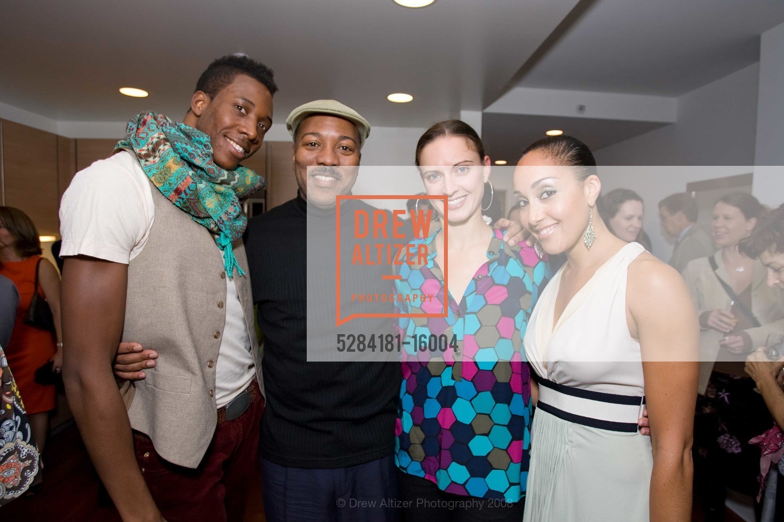 Corey Scott Gilbert, Alonzo King, Meredith Webster, Caroline Rocher, Lines Ballet at SOMA Grand, US, September 21st, 2008, Photo #5284181-16004 Corey Scott Gilbert, Alonzo King, Meredith Webster, Caroline Rocher, Photo #5284181-16004