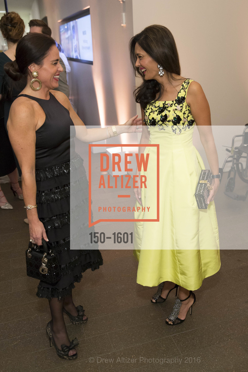 Natalia Urrutia, Komal Shah, Dinner with Frank Stella at the de Young, de Young Museum. 2525 Van Ness St, November 16th, 2016, Photo #150-1601 Natalia Urrutia, Komal Shah, Photo #150-1601