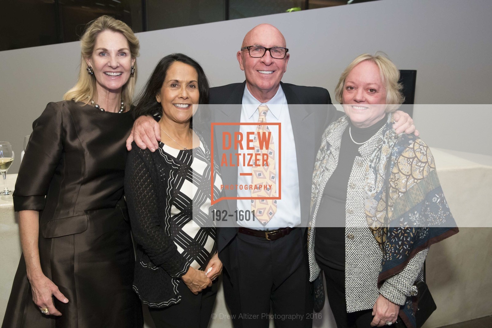 Kim Dardon, Pat Auping, Michael Auping, Marla Price, Dinner with Frank Stella at the de Young, de Young Museum. 2525 Van Ness St, November 16th, 2016, Photo #192-1601 Kim Dardon, Pat Auping, Michael Auping, Marla Price, Photo #192-1601