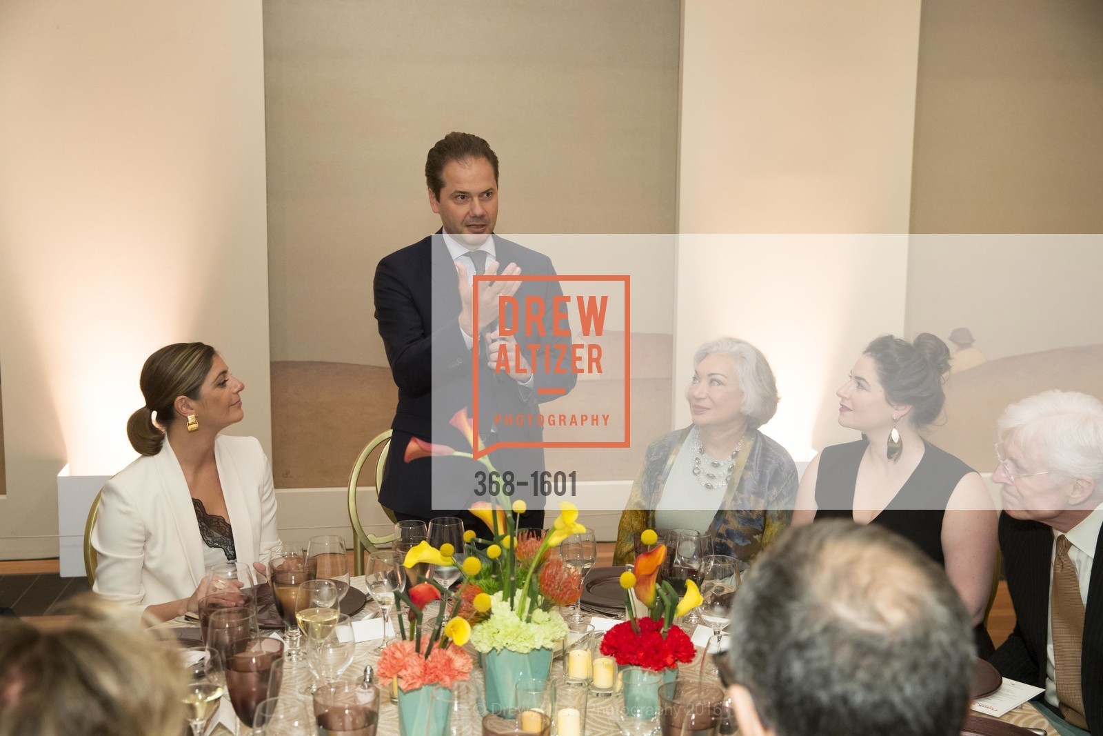 Max Hollein, Dinner with Frank Stella at the de Young, San Francisco, April 11th, 2018, Photo #368-1601 Max Hollein, Photo #368-1601