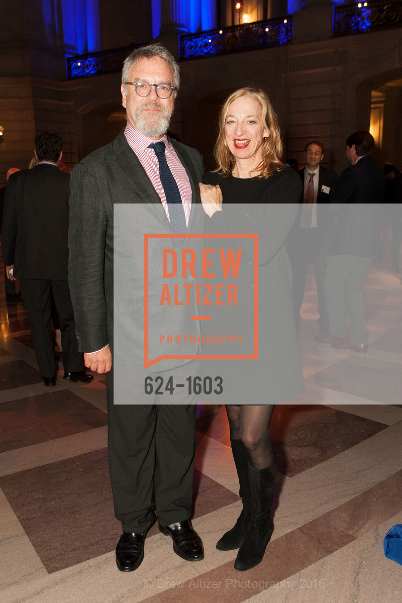 Nion McEvoy, Ana Roth, Human Rights Watch Voices for Justice San Francisco, City Hall. 2525 Van Ness St, November 17th, 2016, Photo #624-1603 Nion McEvoy, Ana Roth, Photo #624-1603