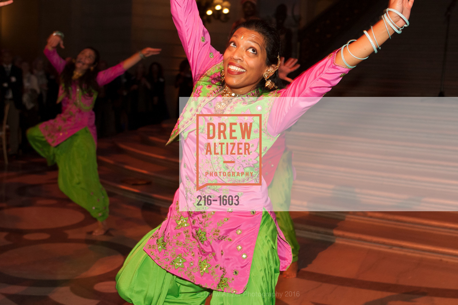 Performance, Human Rights Watch Voices for Justice San Francisco, City Hall. 2525 Van Ness St, November 17th, 2016, Photo #216-1603 Performance, Photo #216-1603