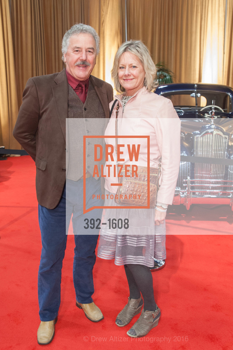 Tim Haddad, Vicki Haddad, Academy of Art University SF Auto Show Reception, Moscone Center, South Hall. 747 Howard St, November 18th, 2016, Photo #392-1608 Tim Haddad, Vicki Haddad, Photo #392-1608