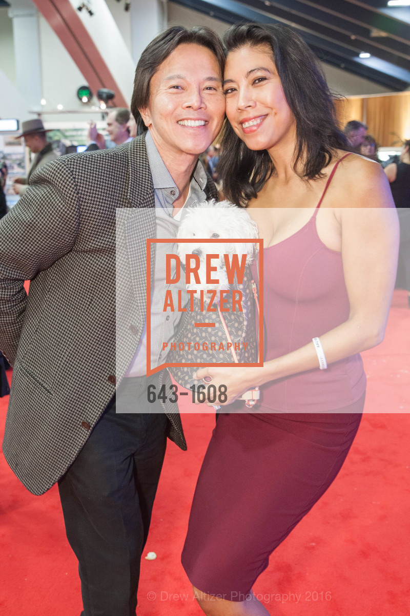 Michael Acabado, Christine Rios, Academy of Art University SF Auto Show Reception, Moscone Center, South Hall. 747 Howard St, November 18th, 2016, Photo #643-1608 Michael Acabado, Christine Rios, Photo #643-1608