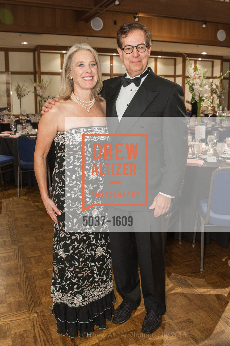 Karen Stern, Stanley Stern, Maria Pitcairn's Birthday Celebration Around the World in 80 Years, St francis Yacht Club. 99 Yacht Rd, November 19th, 2016, Photo #5037-1609 Karen Stern, Stanley Stern, Photo #5037-1609