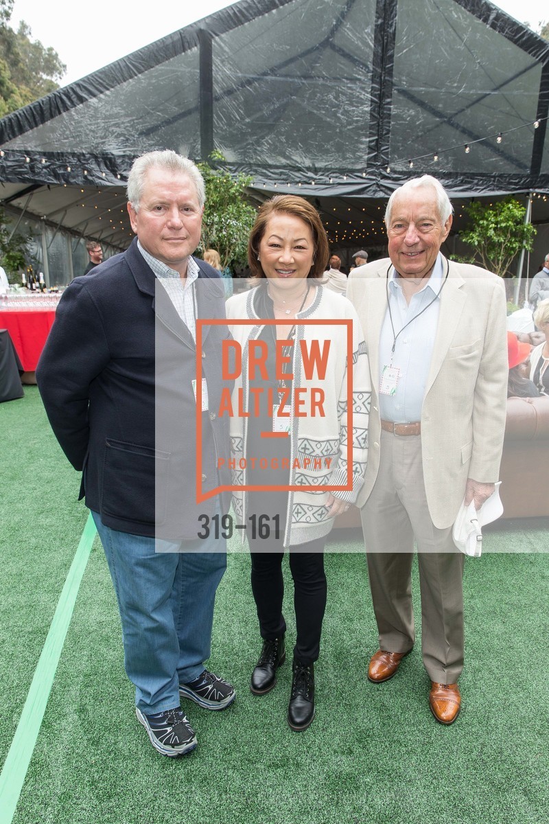 Dean Cash, Eliza Cash, Ernie Goggio, Gucci & Vogue Dinner, Stern Grove. 2750 19th Avenue, June 14th, 2015, Photo #319-161 Dean Cash, Eliza Cash, Ernie Goggio, Photo #319-161