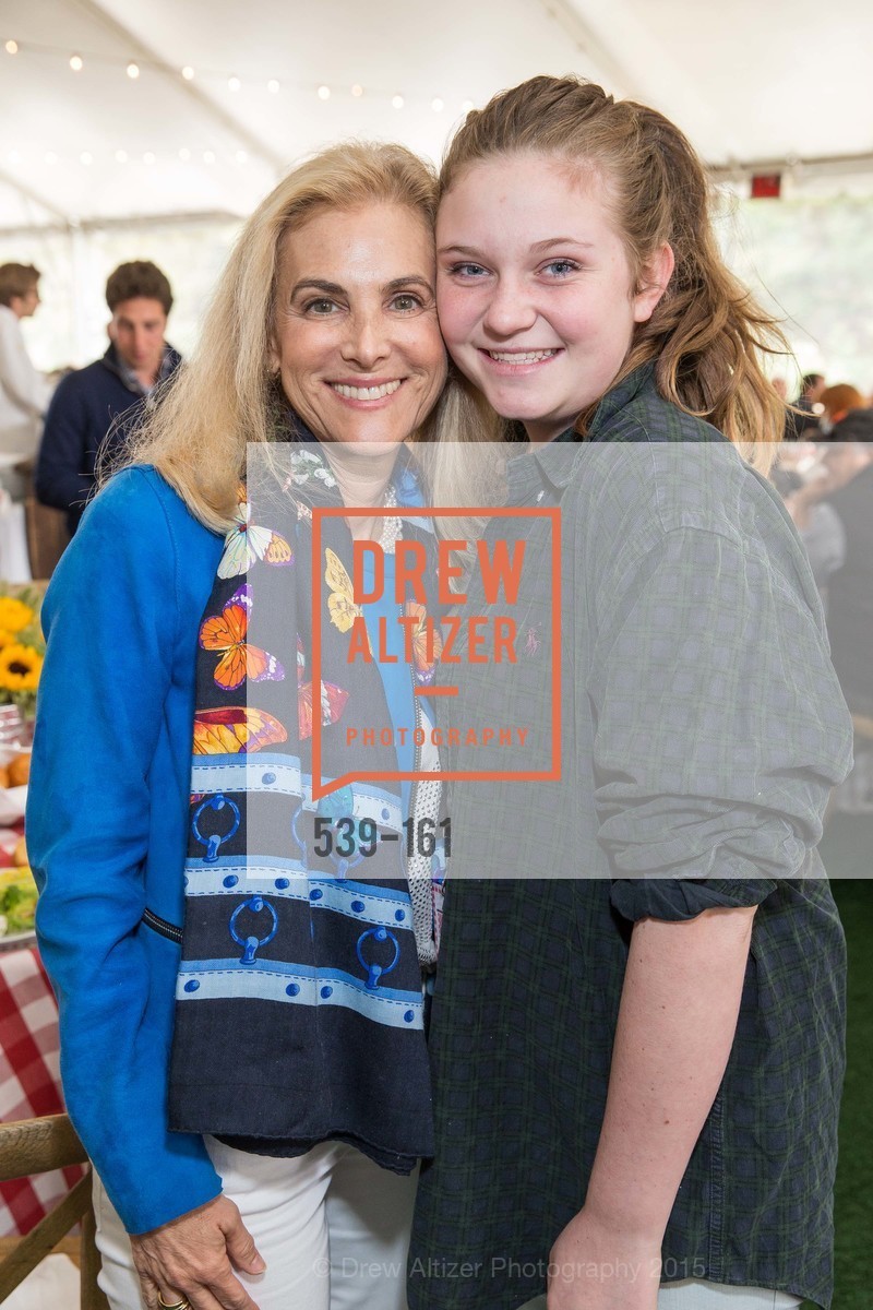 Jane Siegel, Taylor Viner, Gucci & Vogue Dinner, Stern Grove. 2750 19th Avenue, June 14th, 2015, Photo #539-161 Jane Siegel, Taylor Viner, Photo #539-161