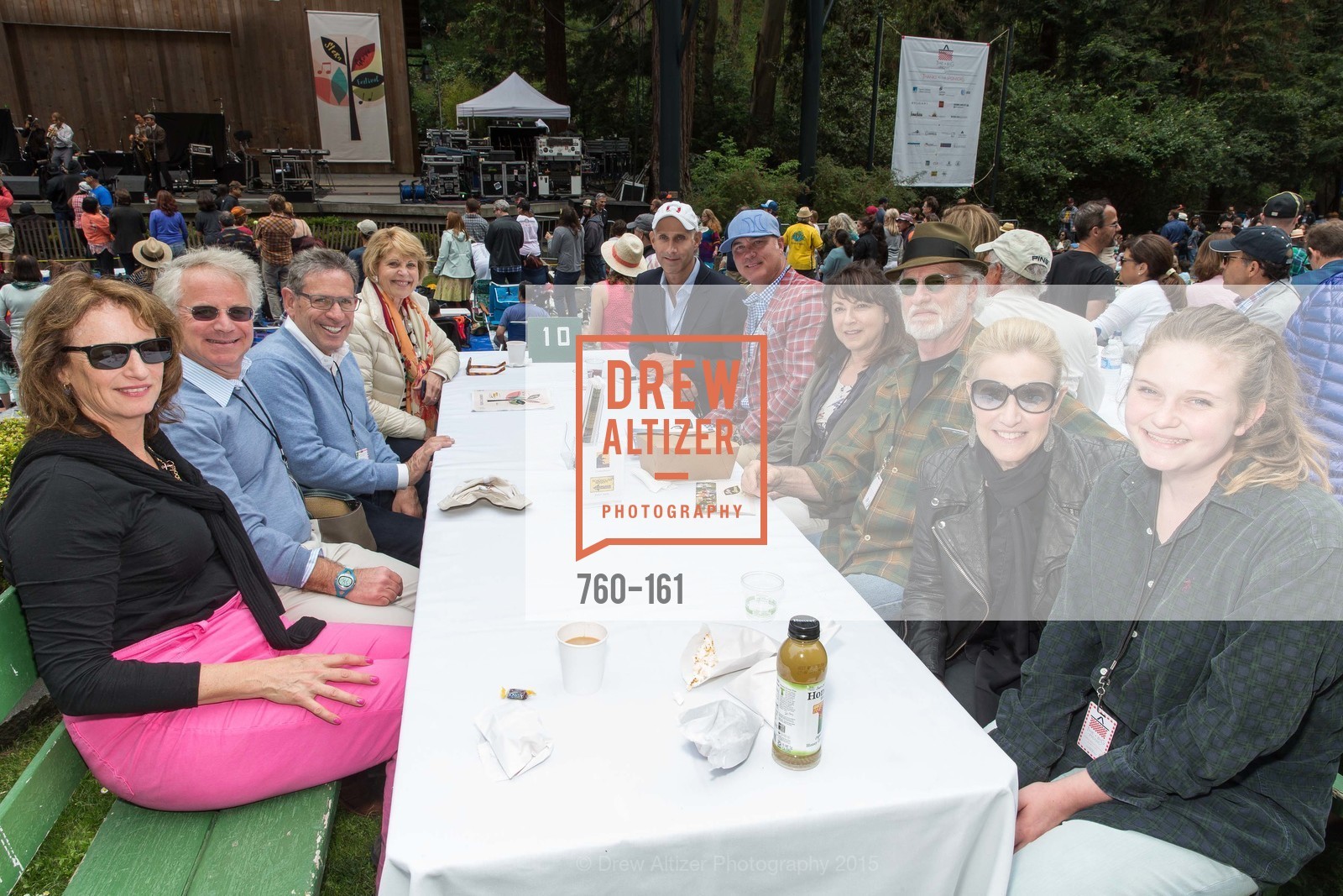 Gheo Schwabacher, Doug Wolf, Dagmar Dolby, Lino Cortina, Robert Fountain, Lisa Goldman, Gucci & Vogue Dinner, Stern Grove. 2750 19th Avenue, June 14th, 2015, Photo #760-161 Gheo Schwabacher, Doug Wolf, Dagmar Dolby, Lino Cortina, Robert Fountain, Lisa Goldman, Photo #760-161