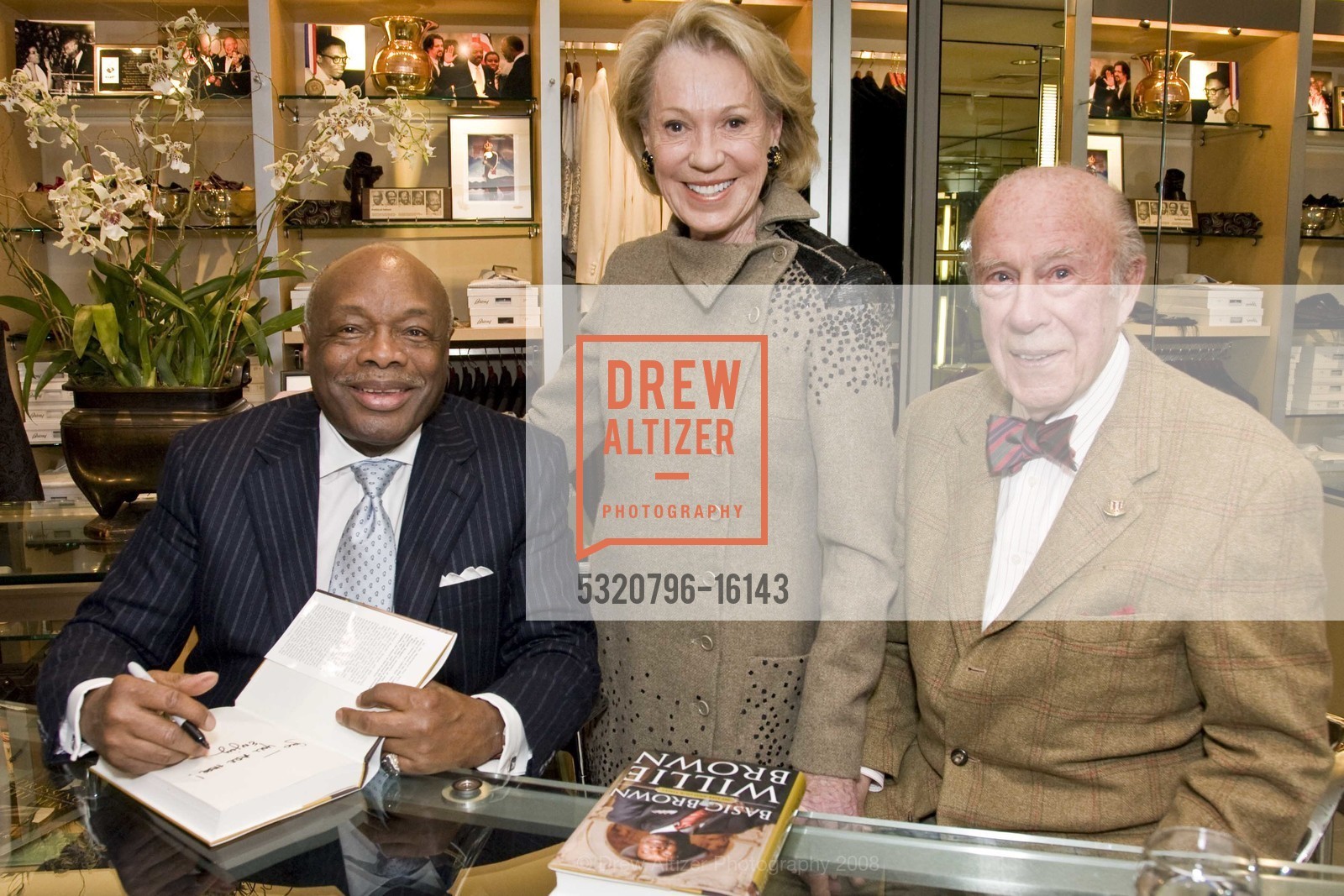 Willie Brown, Charlotte Shultz, George Shultz, Willie Brown Wilkes Bashford Event, US, February 5th, 2008, Photo #5320796-16143 Willie Brown, Charlotte Shultz, George Shultz, Photo #5320796-16143
