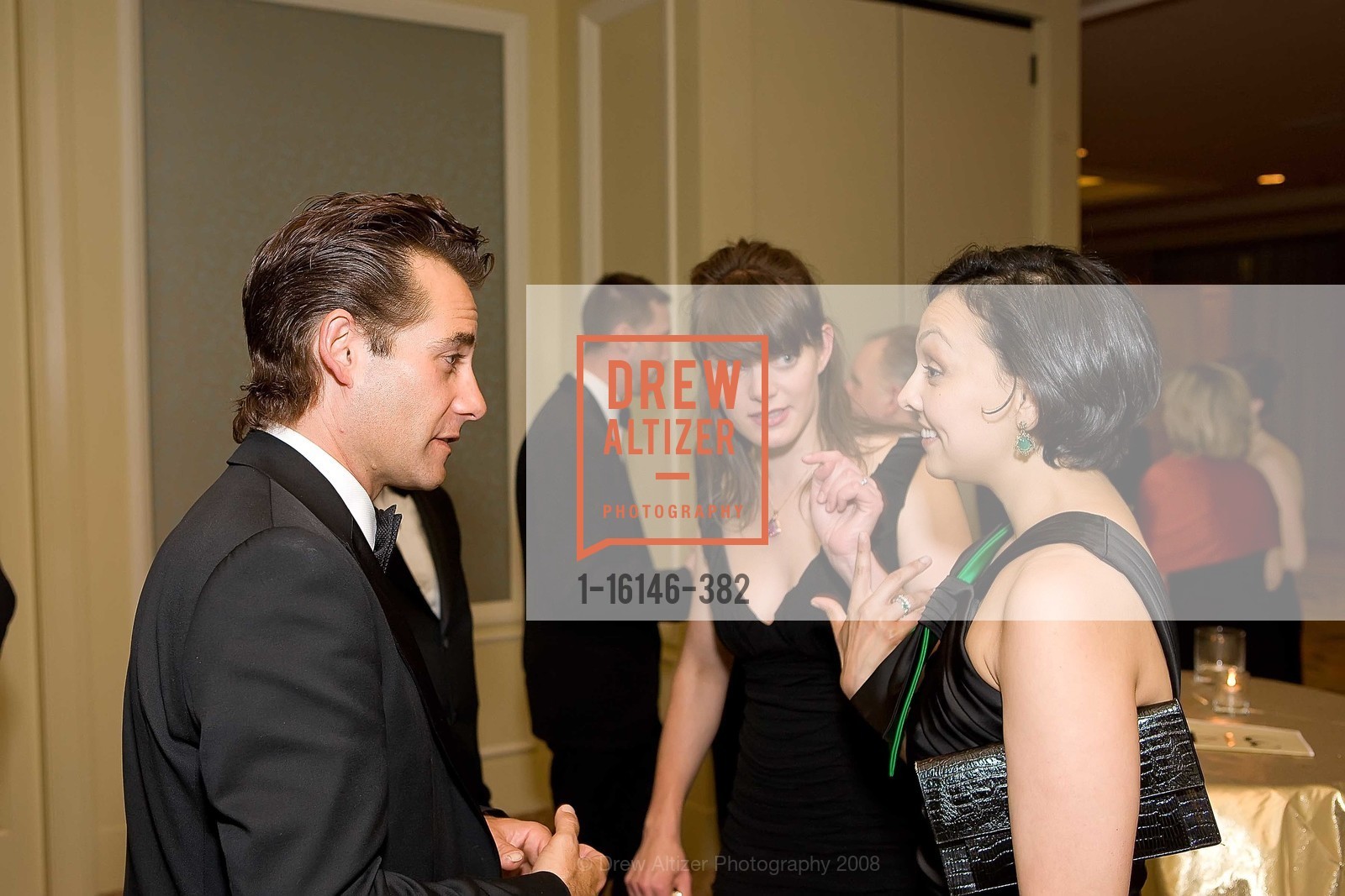 Adrian Pasdar, Pink Pasdar, Janette Gallegos, ACT Gala, US, April 7th, 2008, Photo #1-16146-382 Adrian Pasdar, Pink Pasdar, Janette Gallegos, Photo #1-16146-382