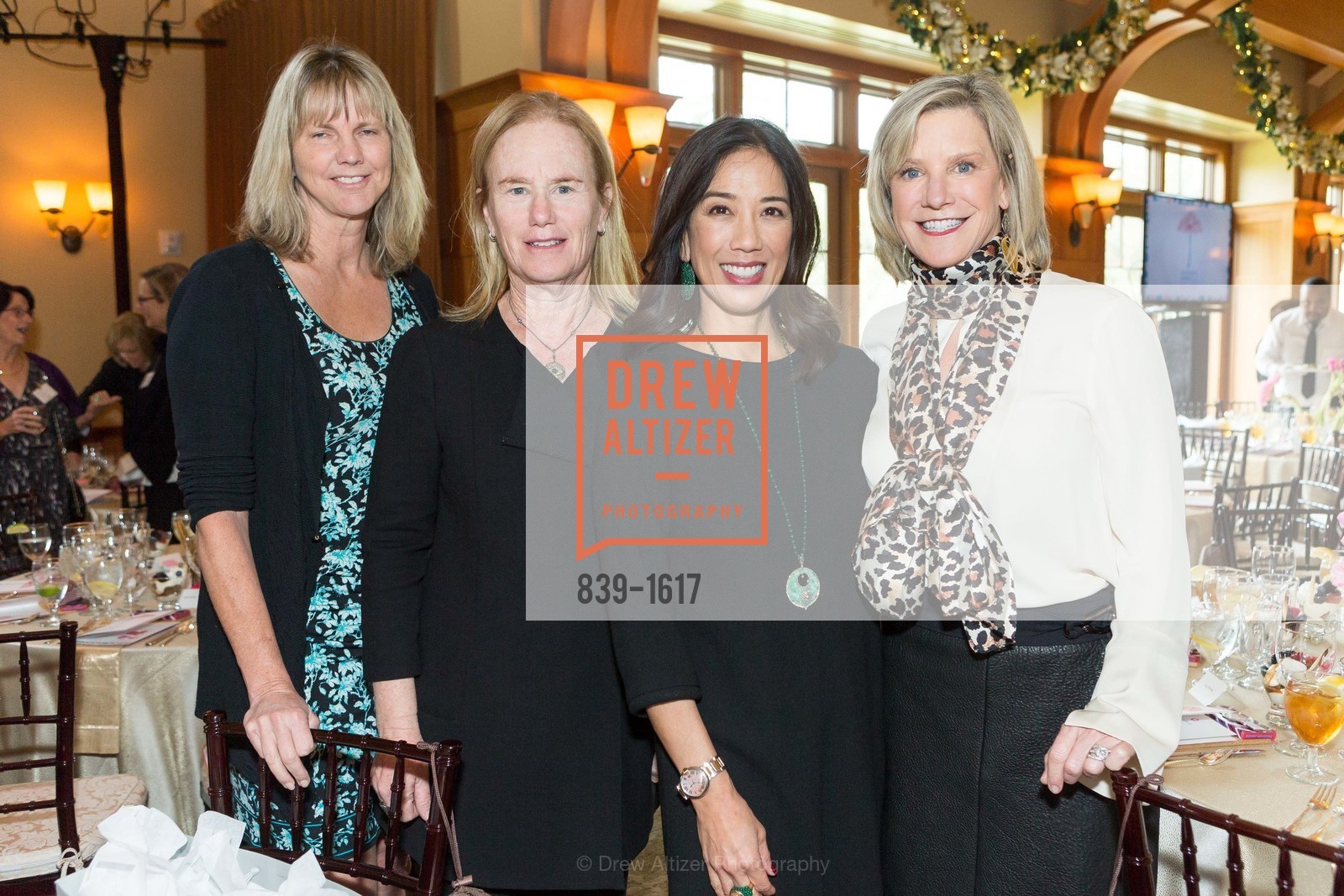 Susan Hoffman, Stacey Chess, Judy Zafran, Carol Ann Weiss, Under One Umbrella, Sharon Heights Golf & Country Club. 2900 Sand Hill Rd Menlo Park, California 94025, Photo #839-1617 Susan Hoffman, Stacey Chess, Judy Zafran, Carol Ann Weiss, Photo #839-1617
