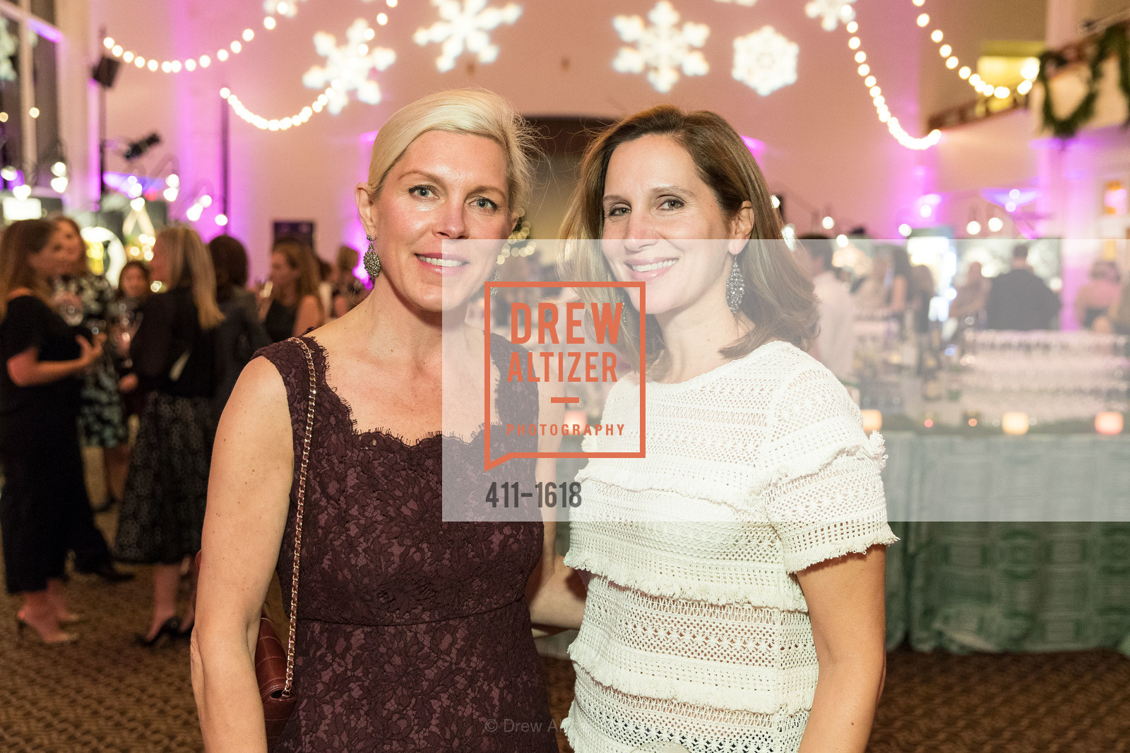 Holly Farrell, Jessica Kaludis, Photo #411-1618