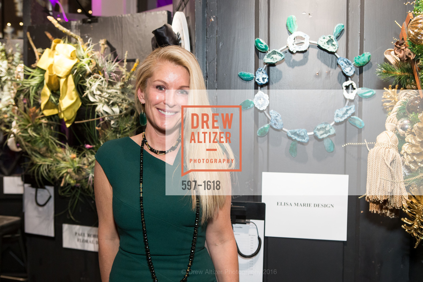 Elisa Mielke, Jingle & Mingle 2016, Golden Gate Club. 135 Fisher Loop, San Francisco, CA 94129, December 1st, 2016, Photo #597-1618 Elisa Mielke, Photo #597-1618