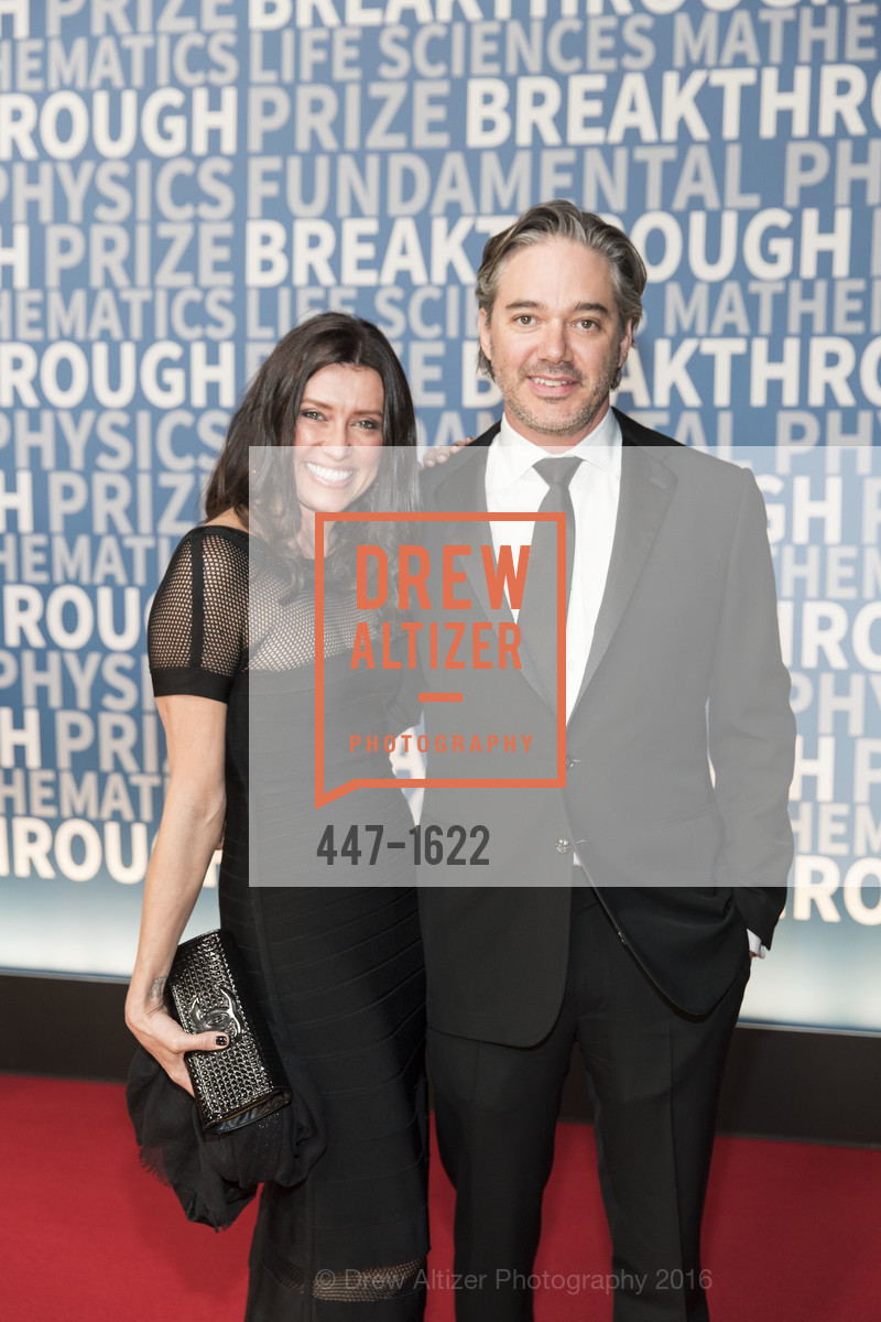 Melissa Herrington, Matt Brown, 5th Annual Breakthrough Prize Red Carpet Arrivals, NASA Ames Research Center. Moffett Federal Airfield, Hangar One, December 4th, 2016, Photo #447-1622 Melissa Herrington, Matt Brown, Photo #447-1622