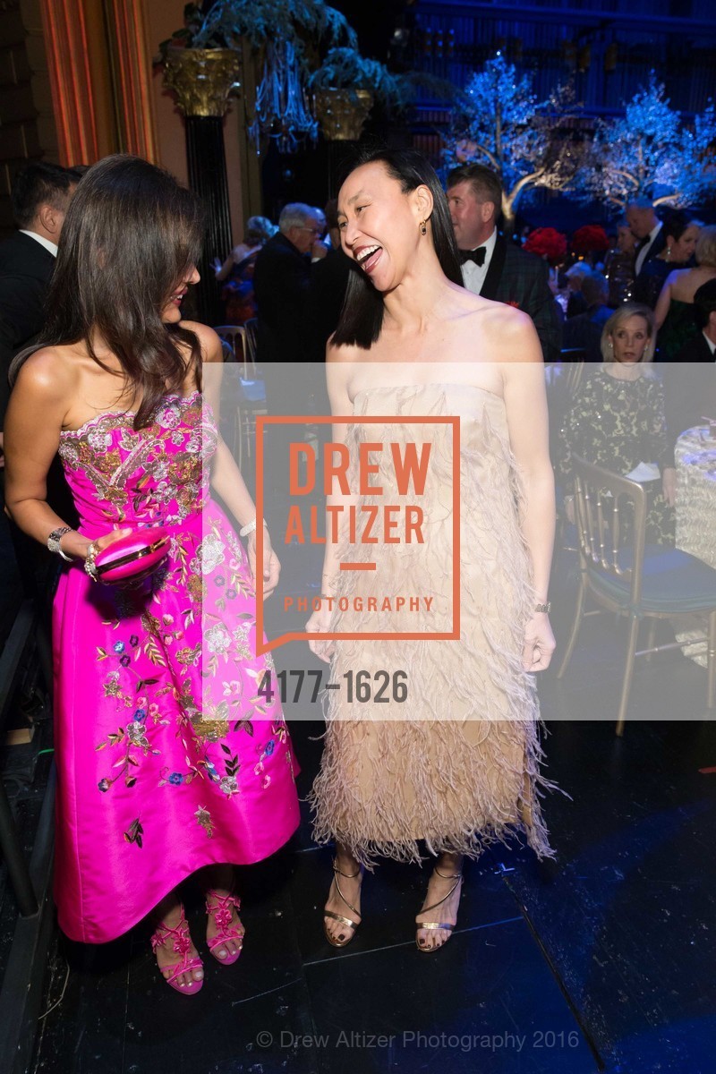 Komal Shah, Carolyn Chang, SF Opera's An Evening on the Stage honoring Franklin P. ("Pitch") Johnson, Jr., War Memorial Opera House. 301 Van Ness Avenue, San Francisco, CA 94102, December 5th, 2016, Photo #4177-1626 Komal Shah, Carolyn Chang, Photo #4177-1626